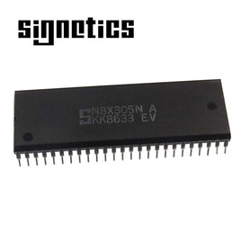 G27957 ~ Signetics N8X305N Microcontroller 50 Pin DIP IC