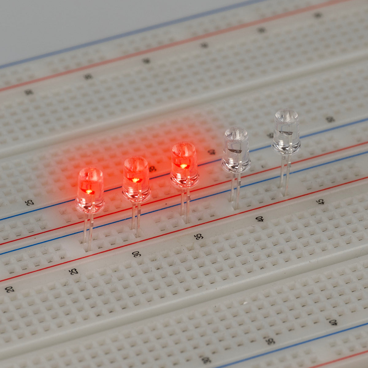 G29736 ~ (Pkg 10) Clear Lens 5mm Bright Red Flashing LED