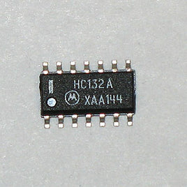A10467 - 74HC132 SMD IC Quad 2-Input NAND Gate (Motorola)