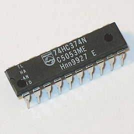 A10870 - 74HC374N Octal D-Type Flip-Flop (Philips)