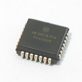 A20284S - MC10E157FN 5V SMD ECL Quad 2:1 Multiplexer (On Semi)